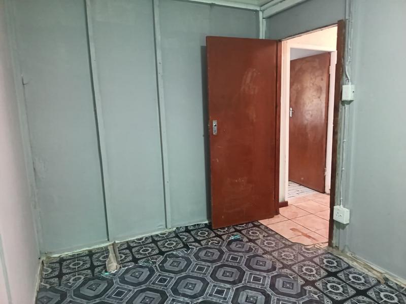 2 Bedroom Property for Sale in Theronville Western Cape